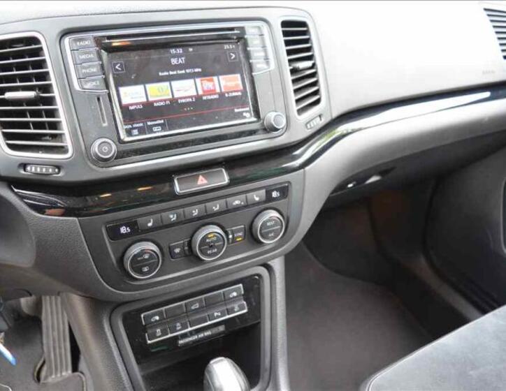 Volkswagen Sharan 13