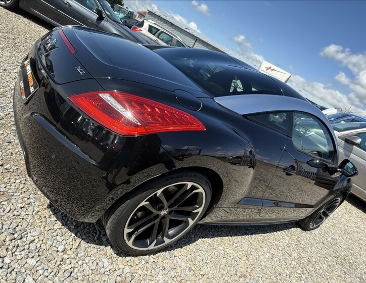 Peugeot RCZ 5