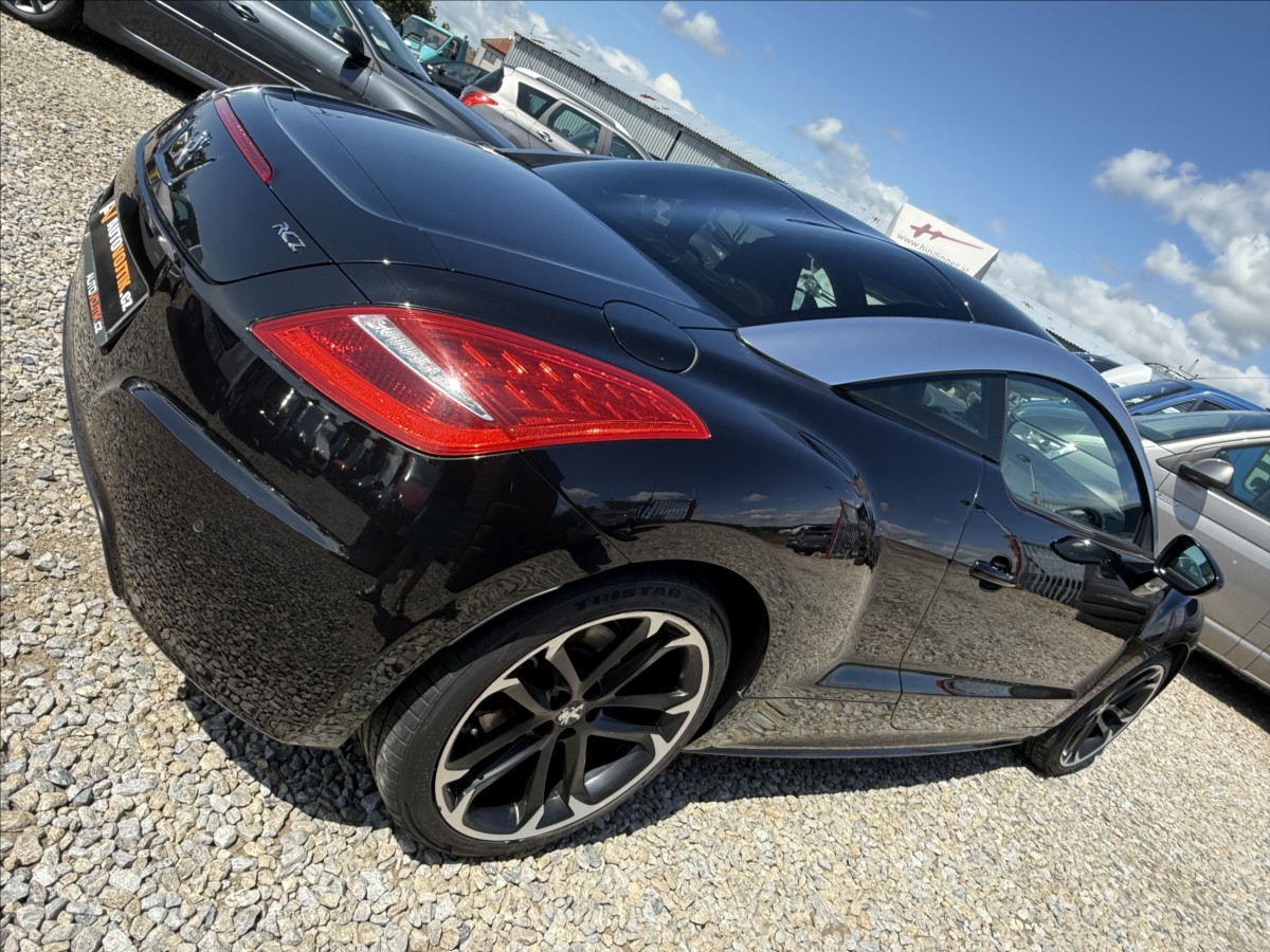 Peugeot RCZ