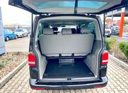 Volkswagen Caravelle 8