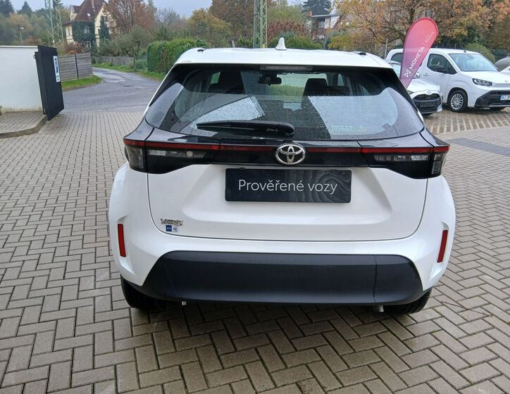 Toyota Yaris Cross 5