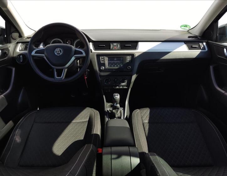 Škoda Rapid 5