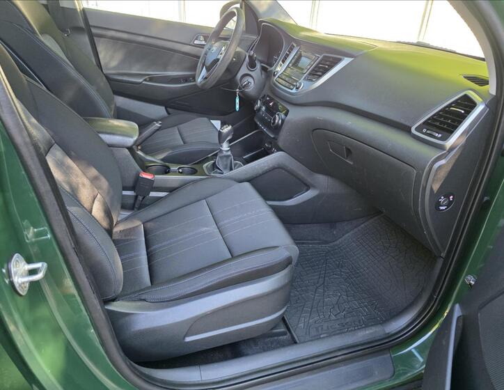 Hyundai Tucson 24