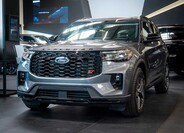 Ford Explorer 1
