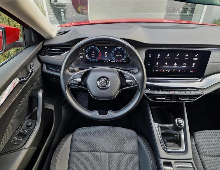 Škoda Octavia 12