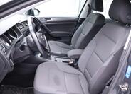 Volkswagen Golf 12