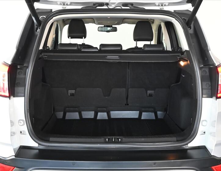 Ford Kuga 6