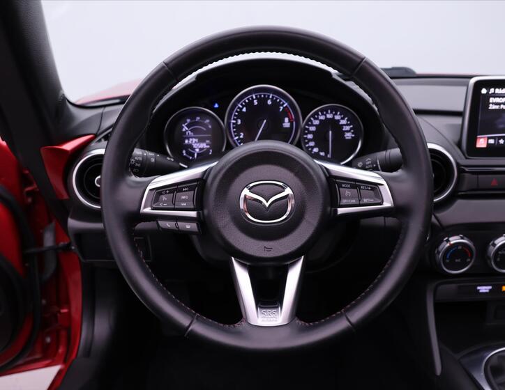 Mazda MX-5 25