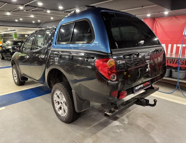 Mitsubishi L200 3