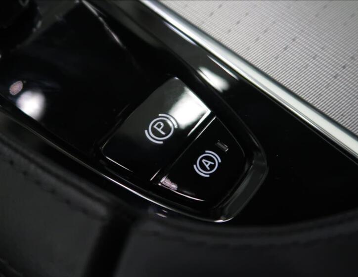 Volvo XC90 31