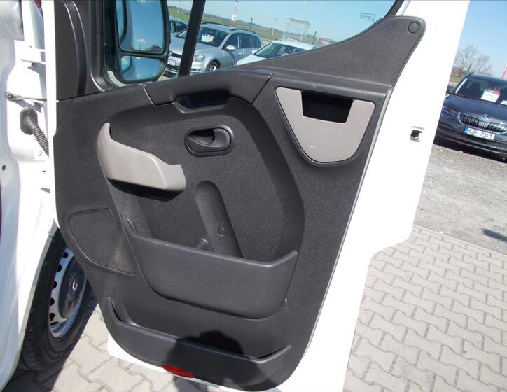 Renault Master 24