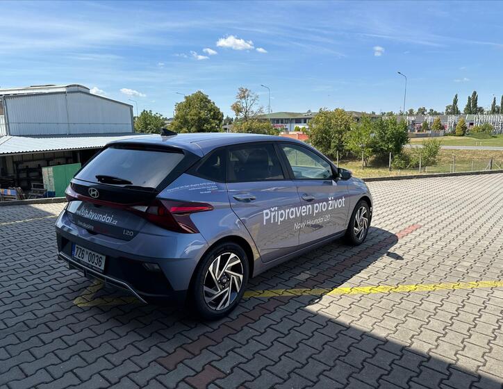 Hyundai i20 6