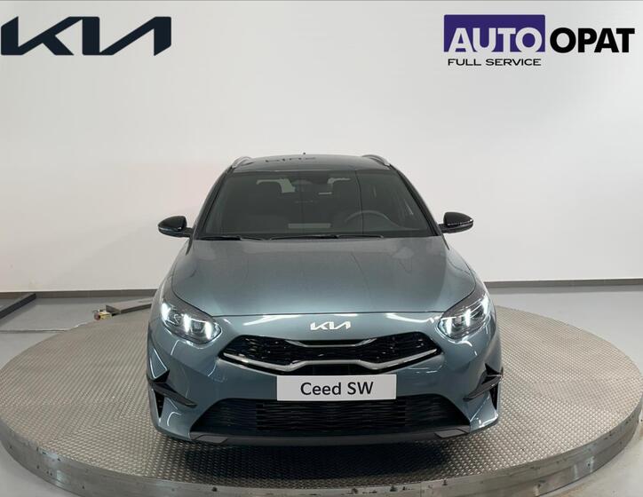 KIA Ceed 8