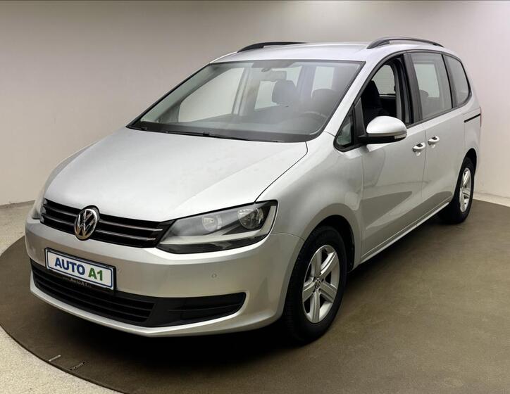 Volkswagen Sharan 1