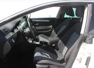 Volkswagen Passat CC 10