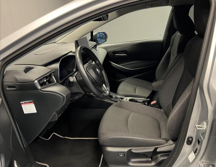 Toyota Corolla 9