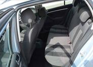 Volkswagen Golf 27