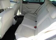 Volkswagen Passat 10