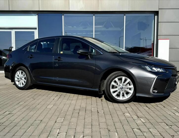 Toyota Corolla 6