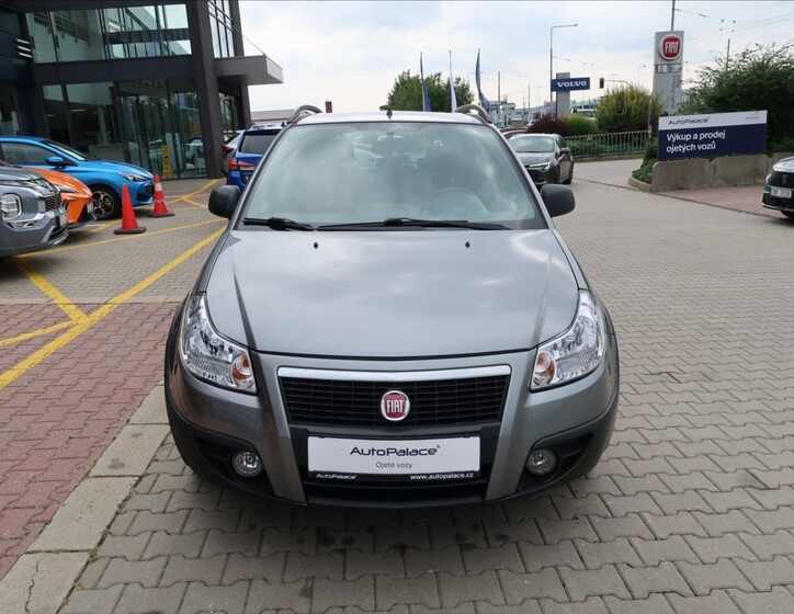 Fiat Sedici 2