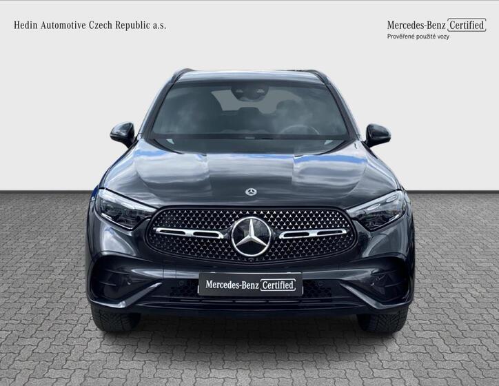 Mercedes-Benz GLC 8