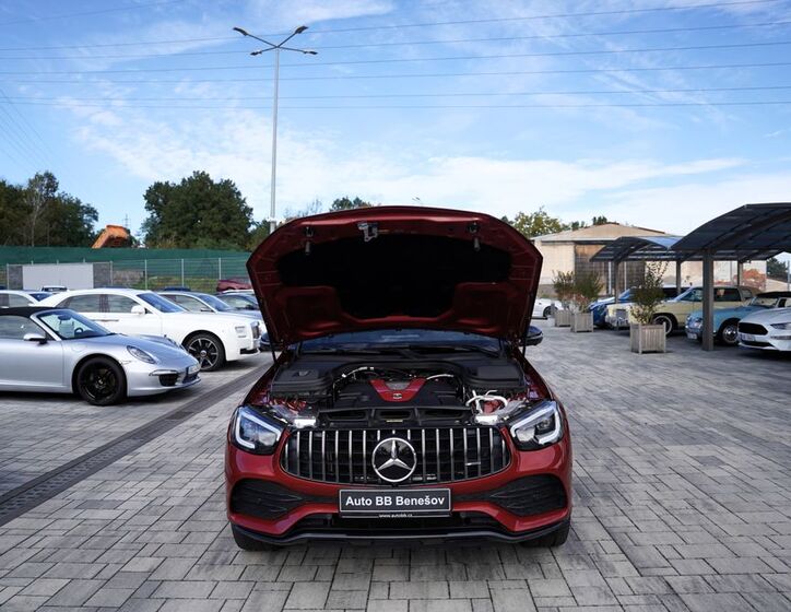 Mercedes-Benz GLC 9