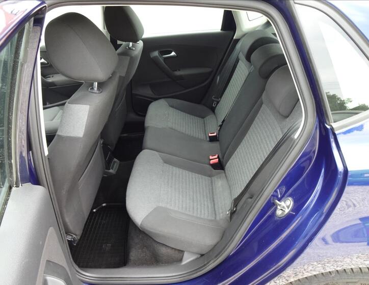 Volkswagen Polo 21