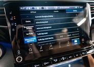 Jeep Grand Wagoneer 38