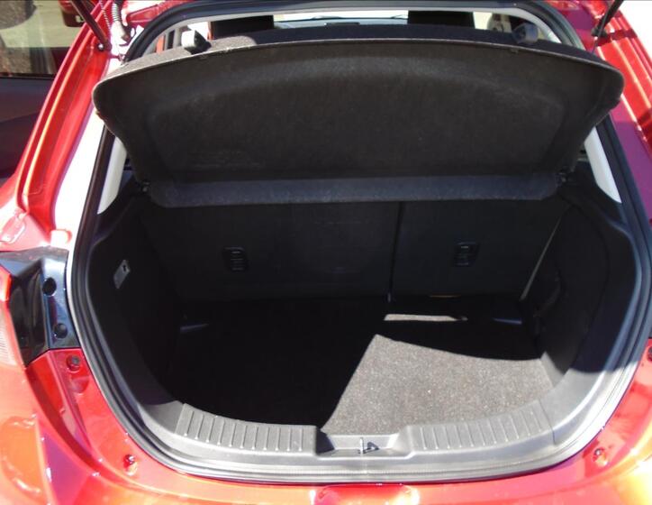Mazda 2 15