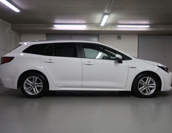 Toyota Corolla 4