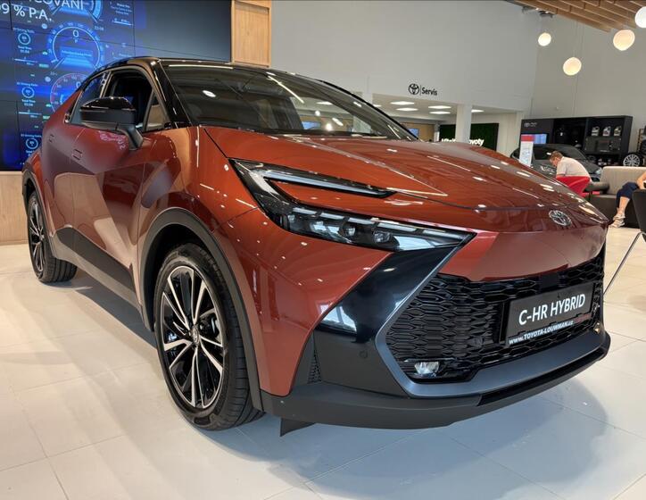 Toyota C-HR 1