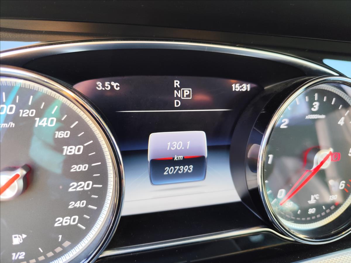 Mercedes-Benz Třídy E