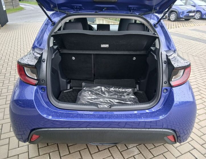 Toyota Yaris 13
