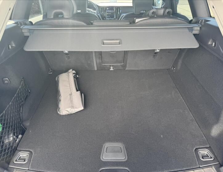 Volvo XC60 17