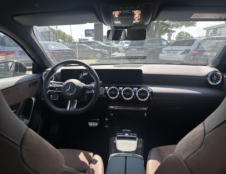 Mercedes-Benz Třídy A 11