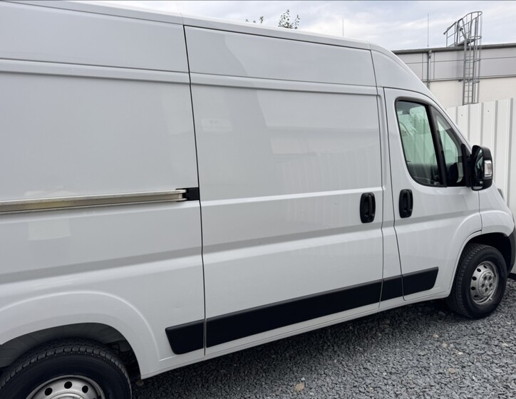 Peugeot Boxer 25