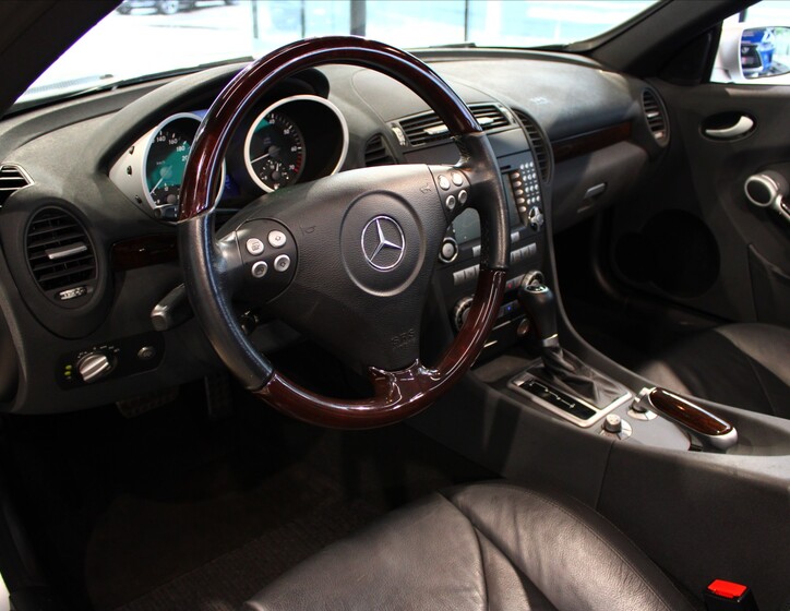 Mercedes-Benz SLK 11