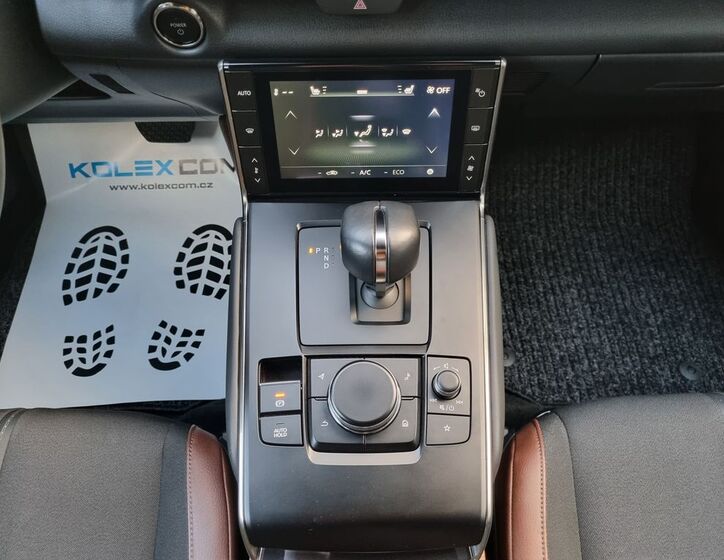 Mazda MX-30 22