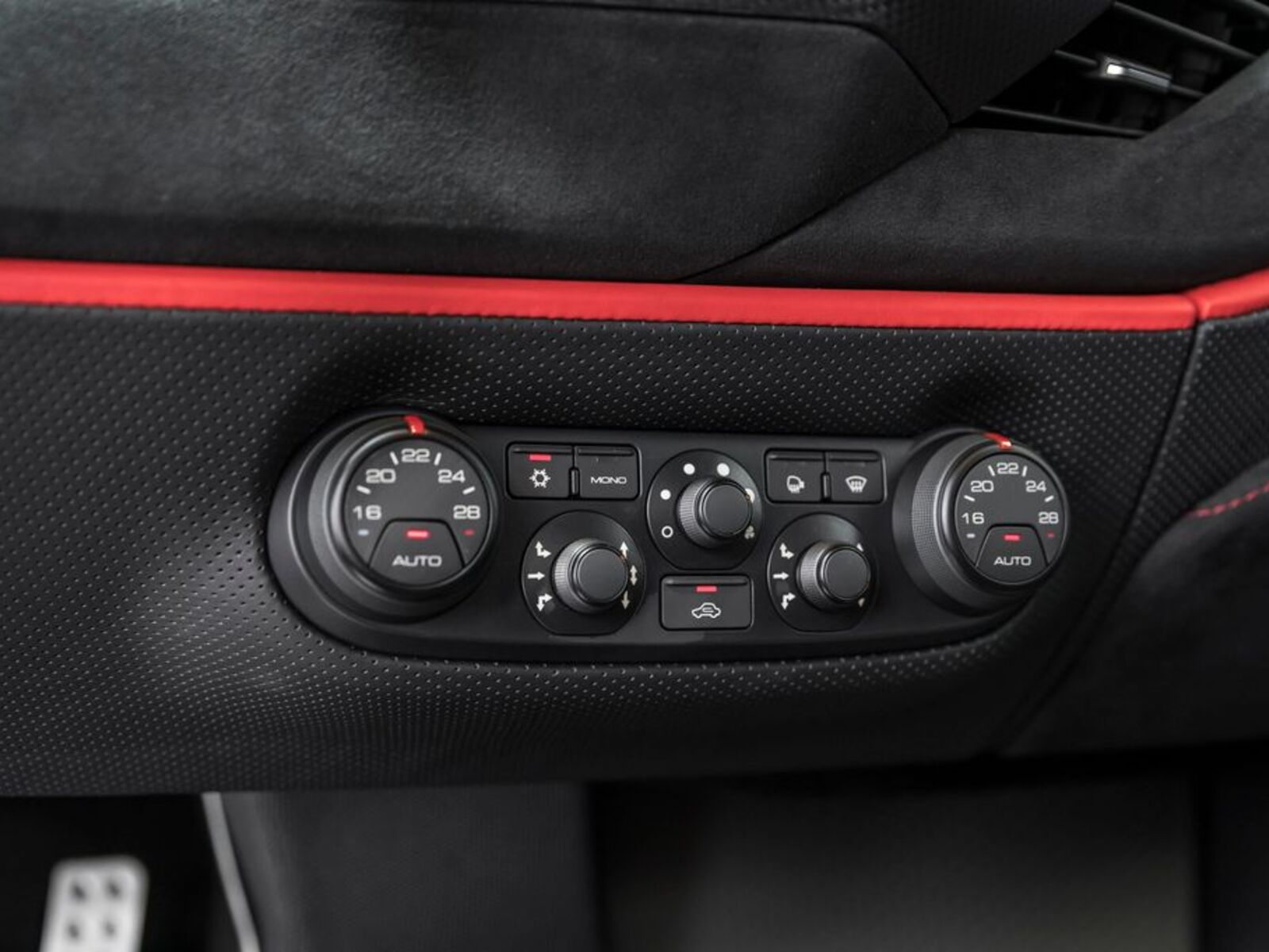 Ferrari 488 23