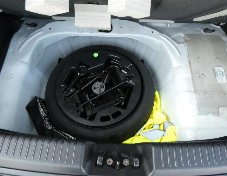 Hyundai i10 23