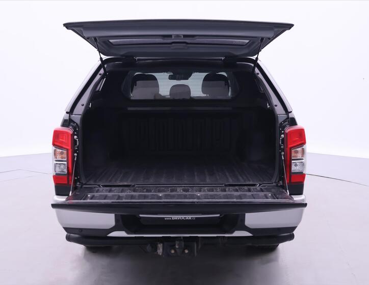 Mitsubishi L200 9