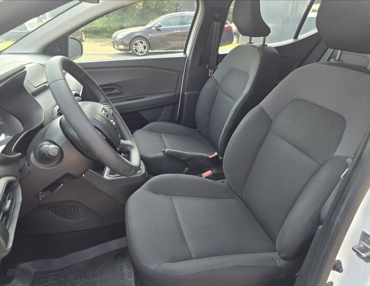 Dacia Sandero 10