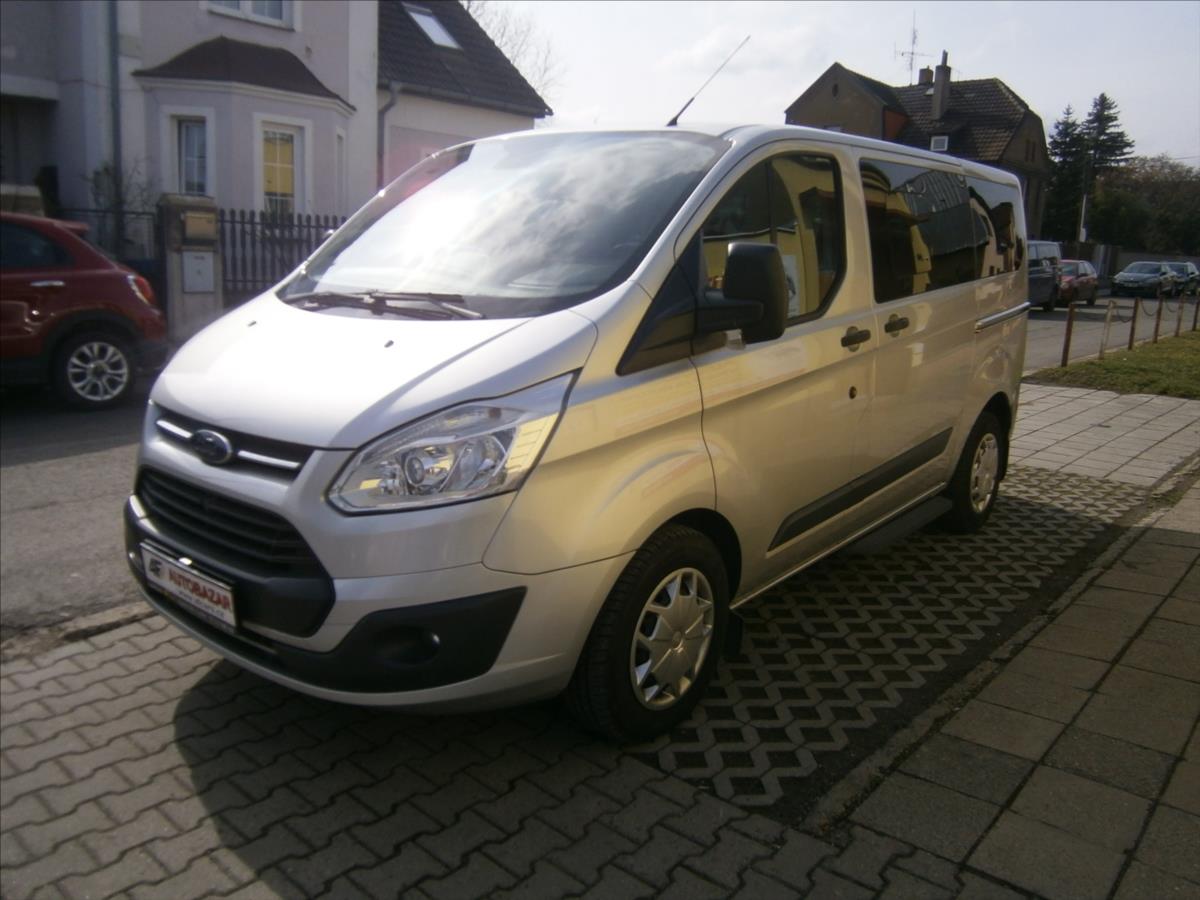 Ford Tourneo Custom