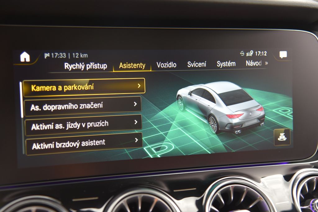 Mercedes-Benz CLS