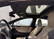 Tesla Model S 18