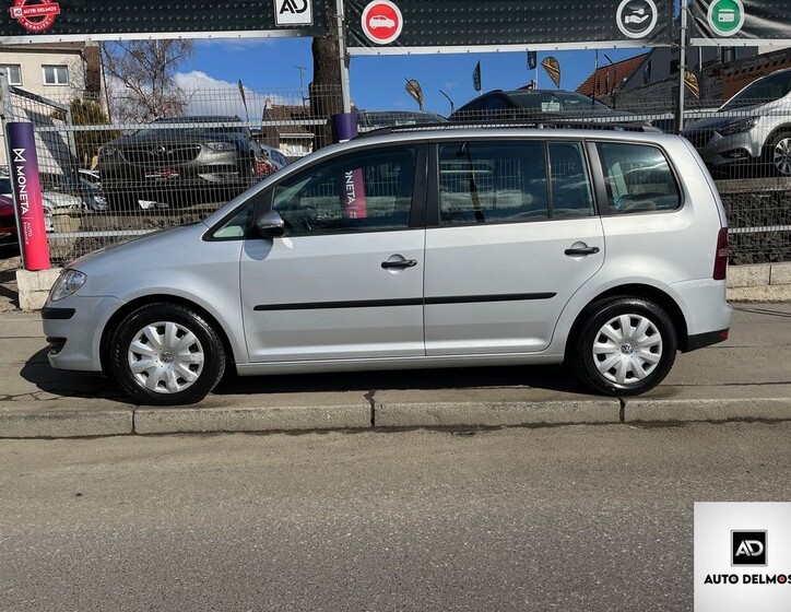 Volkswagen Touran 3