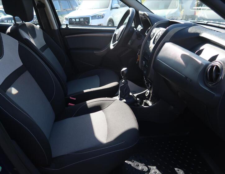 Dacia Duster 13