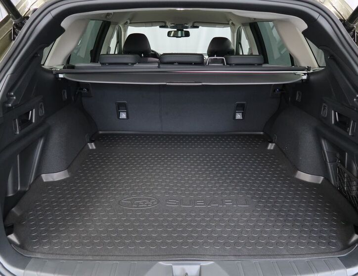 Subaru Outback 8