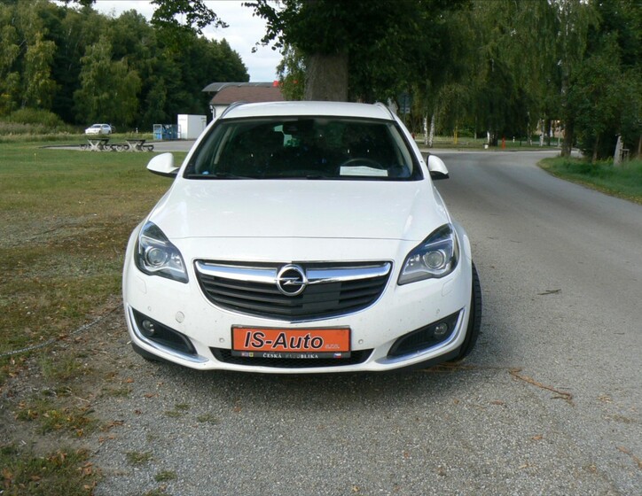 Opel Insignia 5