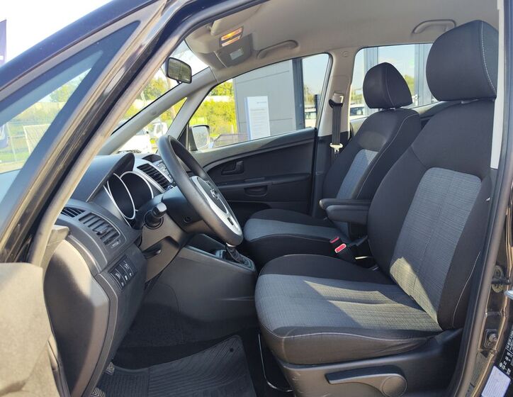 KIA Venga 13